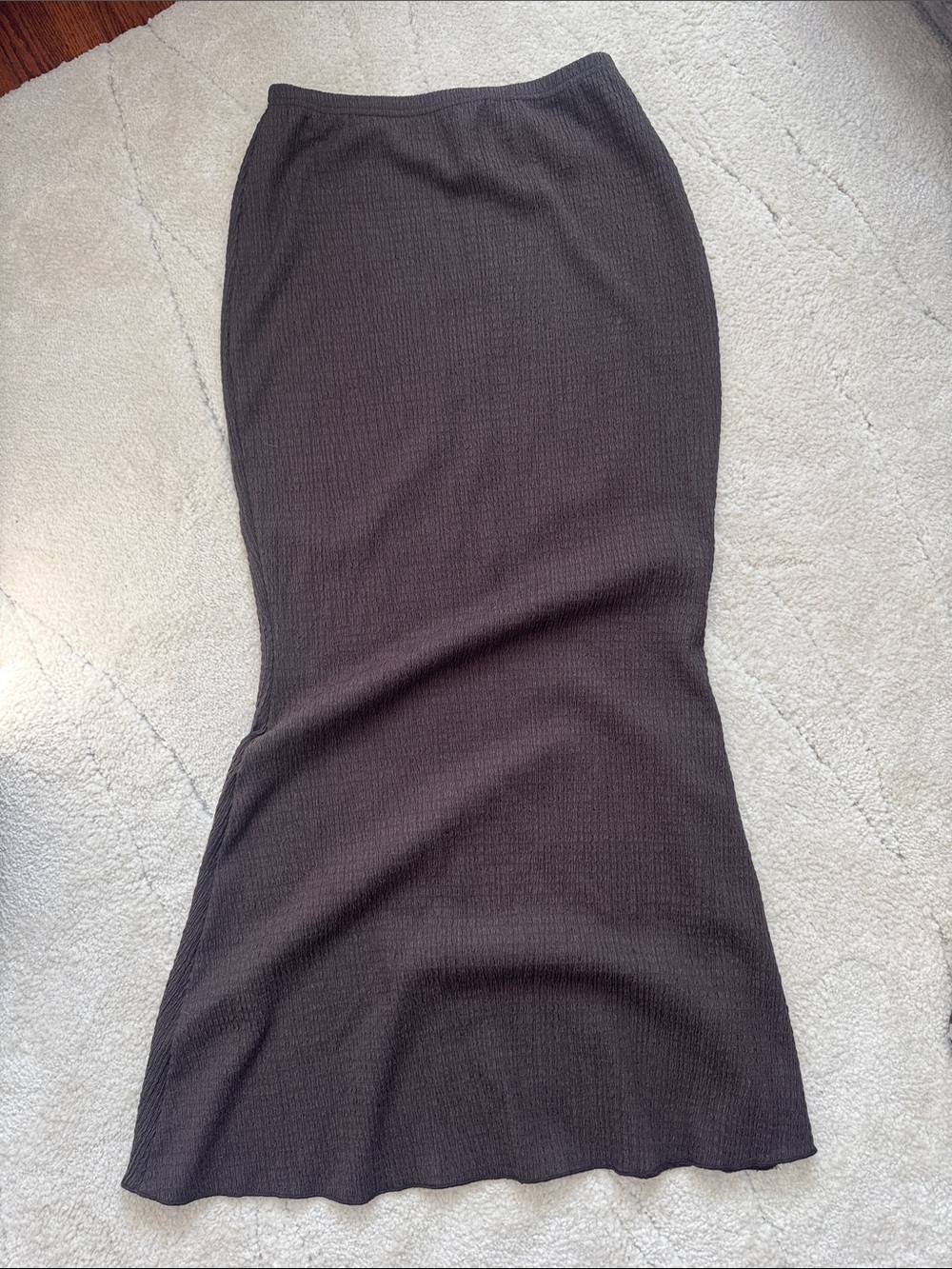 Women’s Brown Ribbed Knit Midi Skirt